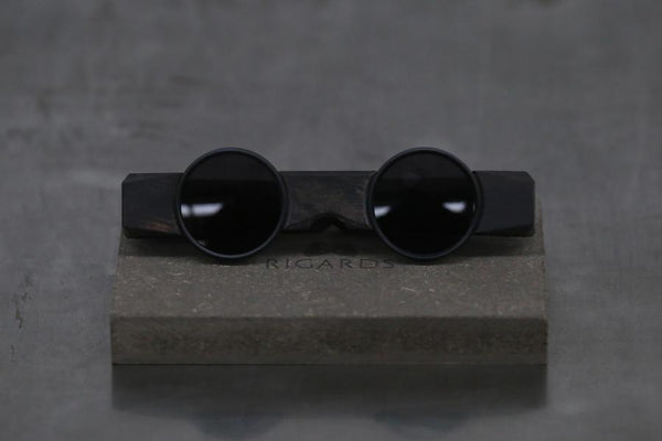 Rigards*uma wang black wood color frame gray sheet rg00uw2